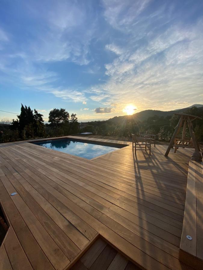 Villa de charme avec piscine à Ajaccio Alata Extérieur photo